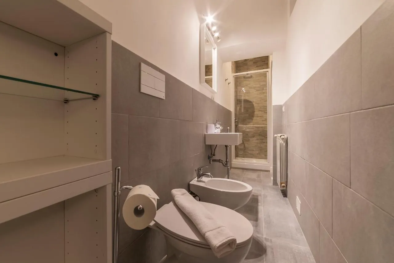 Fori Imperiali Elegant Apartment Rome